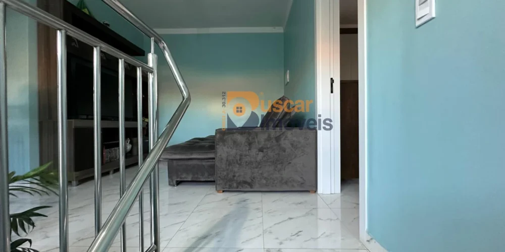 Sobrado QR 405 Samambaia escada1
