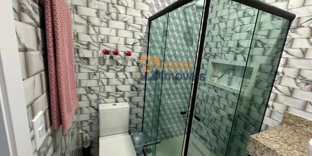 Sobrado QR 405 Samambaia suíte II